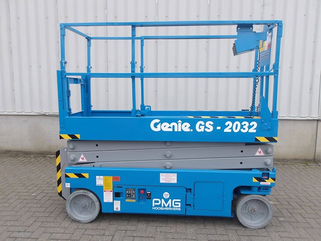 Schaarhoogwerker genie gs-2032 8.10m elektrisch 2013 - afbeelding 1 van  1