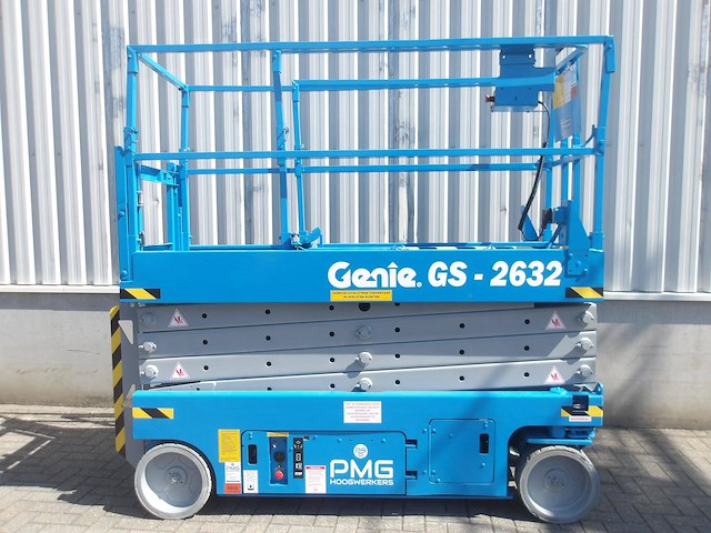 Schaarhoogwerker genie gs-2632 elektrisch 9.92m 2006 - afbeelding 1 van  1