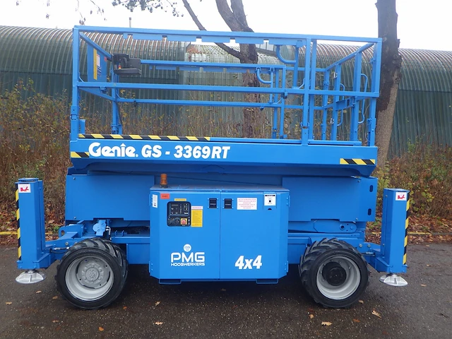 Schaarhoogwerker genie gs-3369rt diesel 11.96m 2015 - afbeelding 1 van  1