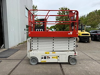 Schaarhoogwerker genie gs-4047 elektrisch 13.7m 350kg 2015