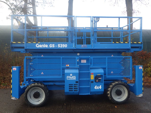 Schaarhoogwerker genie gs-5390rt 18.15m diesel 2011 - afbeelding 1 van  1