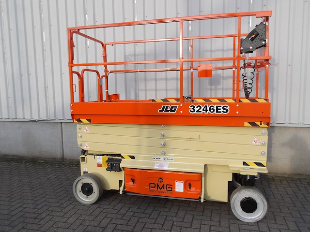 Schaarhoogwerker jlg 3246es 11.75m elektrisch 2014 - afbeelding 1 van  1