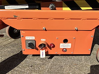 Schaarhoogwerker, nsg uk ltd, pop-up, oranje/grijs, 2007 - afbeelding 2 van  23