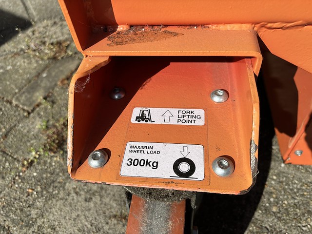 Schaarhoogwerker, nsg uk ltd, pop-up, oranje/grijs, 2007 - afbeelding 22 van  23