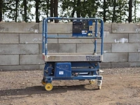 Schaarhoogwerker power tower elektrisch 250kg 2010
