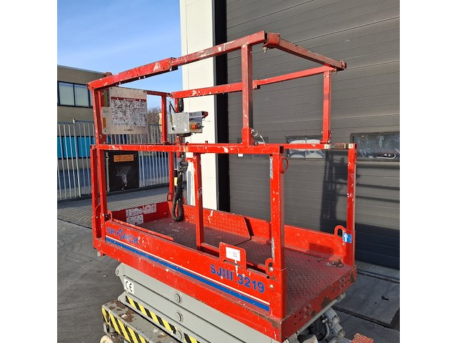 Schaarhoogwerker, sky jack, sjiii3219, 2007 - afbeelding 20 van  22