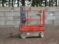 Schaarhoogwerker skyjack elektrisch 227kg 5.6m 2014