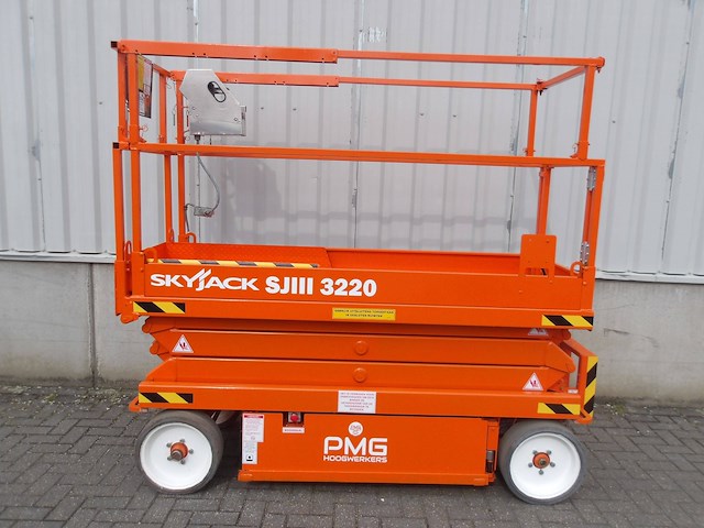 Schaarhoogwerker skyjack sj3220 elektrisch 8.09m 2015 - afbeelding 1 van  1
