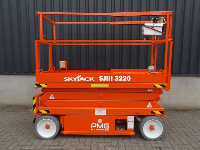 Schaarhoogwerker skyjack sj3220 elektrisch 8.09m 2015 - afbeelding 1 van  1