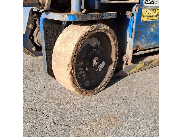 Schaarhoogwerker, upright, mx19, 2005 - afbeelding 4 van  27