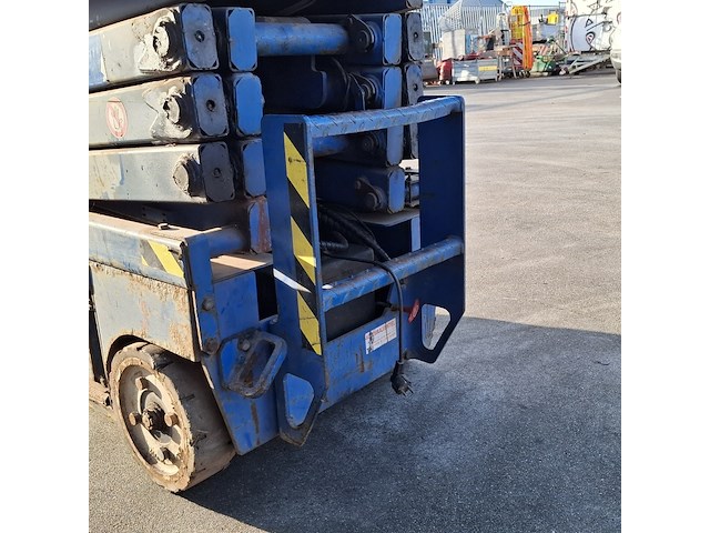 Schaarhoogwerker, upright, mx19, 2005 - afbeelding 6 van  27