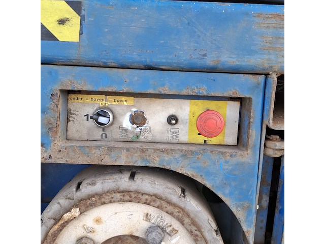 Schaarhoogwerker, upright, mx19, 2005 - afbeelding 27 van  27