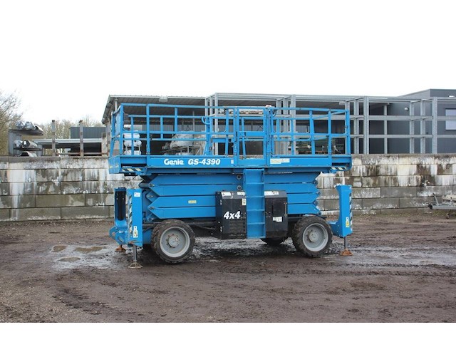 Schaarlift genie gs-4390 diesel 15.11m 2016 - afbeelding 1 van  1