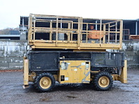 Schaarlift grove sm4688 xt diesel 14.2m 2000