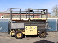 Schaarlift grove sm4688e elektrisch 14.2m 1996