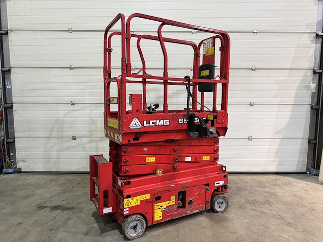 Schaarlift hoogwerker, lgmg, ss0507e , rood, 2020 - afbeelding 1 van  15
