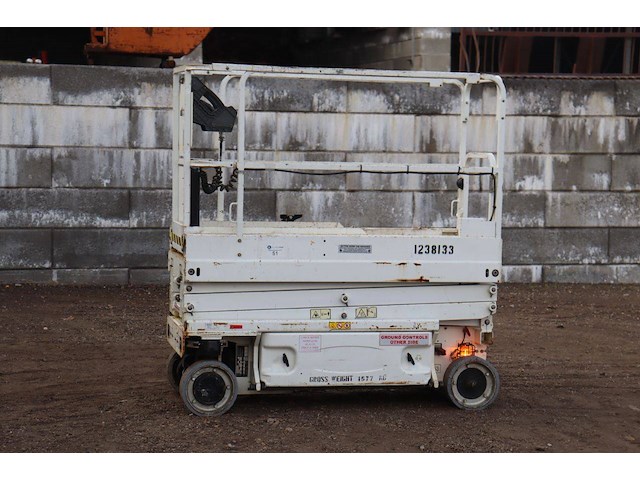 Schaarlift jlg 1930es elektrisch 7.72m 2015 - afbeelding 1 van  1