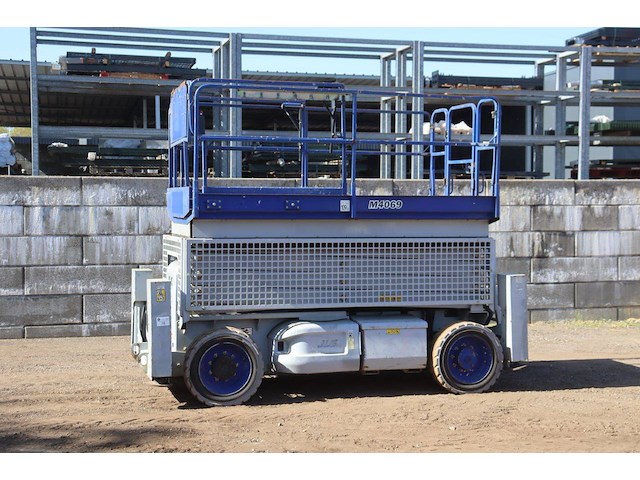 Schaarlift jlg m4069 elektrisch 14m 2006 - afbeelding 1 van  1