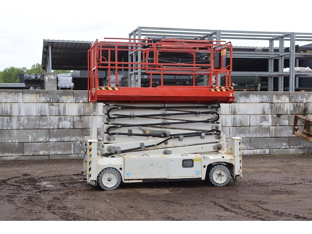 Schaarlift pb elektrisch 2014 - afbeelding 1 van  1