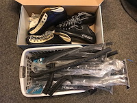 Schaatsbeschermers en schoenen - afbeelding 1 van  3