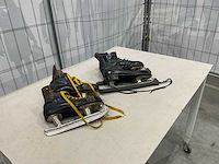 Schaatsen mt 44 en 26 - afbeelding 2 van  9