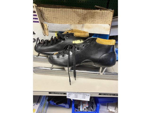 Schaatsen, noren op schoen eagle - afbeelding 1 van  5