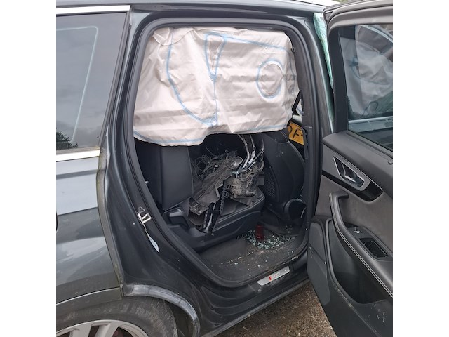 Schade auto, audi - afbeelding 3 van  19