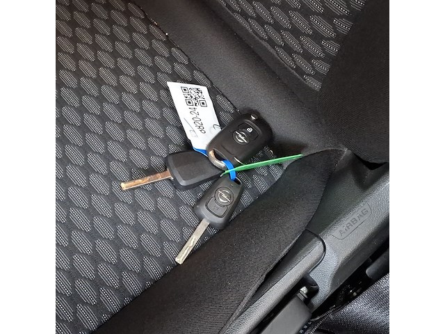 Schade auto, opel, astra - afbeelding 15 van  43