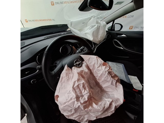 Schade auto, opel, astra - afbeelding 18 van  43