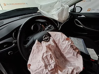 Schade auto, opel, astra - afbeelding 18 van  43