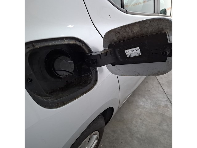 Schade auto, opel, astra - afbeelding 27 van  43