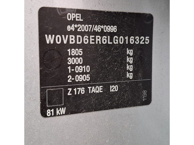 Schade auto, opel, astra - afbeelding 30 van  43