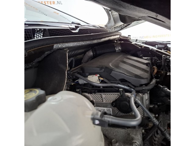 Schade auto, opel, astra - afbeelding 32 van  43