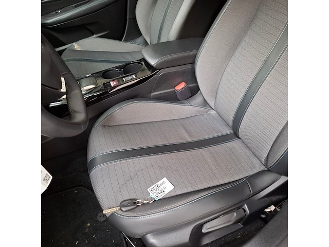 Schade auto, peugeot, 208, 1.2 puretech allure pack, 2023 - afbeelding 22 van  61
