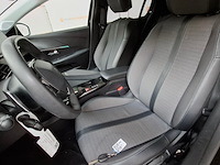 Schade auto, peugeot, 208, 1.2 puretech allure pack, 2023 - afbeelding 24 van  61