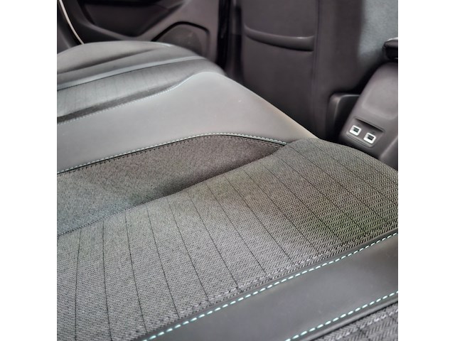 Schade auto, peugeot, 208, 1.2 puretech allure pack, 2023 - afbeelding 39 van  61