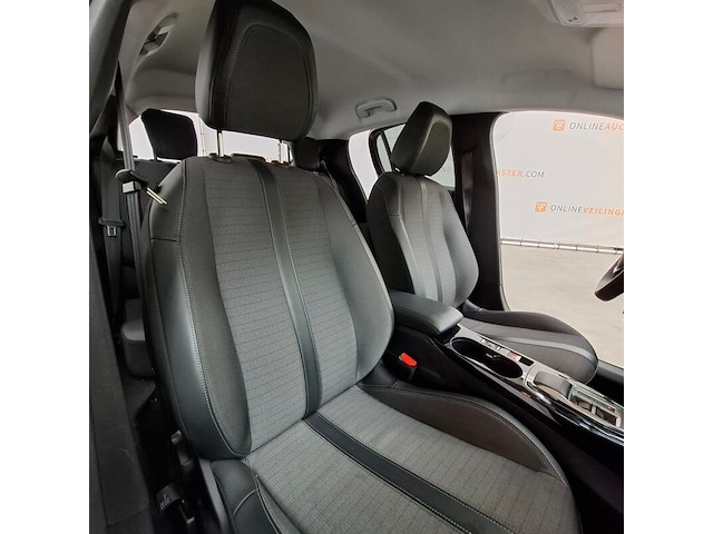 Schade auto, peugeot, 208, 1.2 puretech allure pack, 2023 - afbeelding 41 van  61