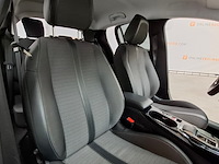 Schade auto, peugeot, 208, 1.2 puretech allure pack, 2023 - afbeelding 41 van  61