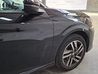 Schade auto, peugeot, 208, 1.2 puretech allure pack, 2023 - afbeelding 45 van  61