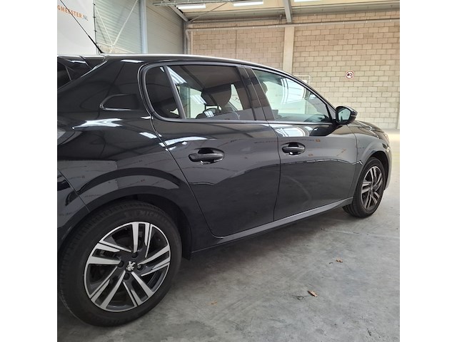 Schade auto, peugeot, 208, 1.2 puretech allure pack, 2023 - afbeelding 56 van  61