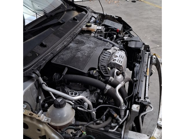 Schade auto, peugeot, 308 1.2 puretech blue lease, 2020 - afbeelding 6 van  42