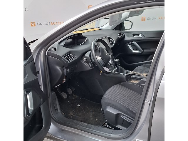 Schade auto, peugeot, 308 1.2 puretech blue lease, 2020 - afbeelding 31 van  42