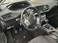 Schade auto, peugeot, 308 1.2 puretech blue lease, 2020 - afbeelding 32 van  42