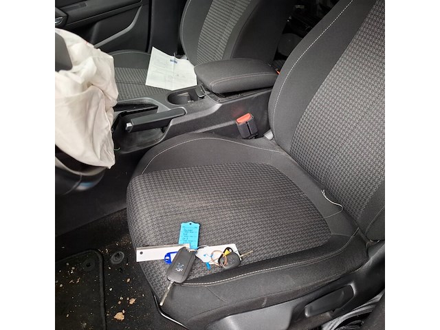 Schade auto, peugeot, 308, 2020 - afbeelding 20 van  64