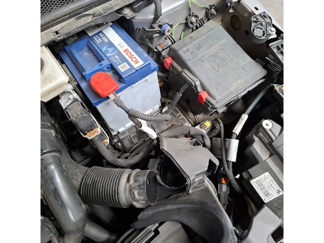 Schade auto, peugeot, 308, 2020 - afbeelding 49 van  64