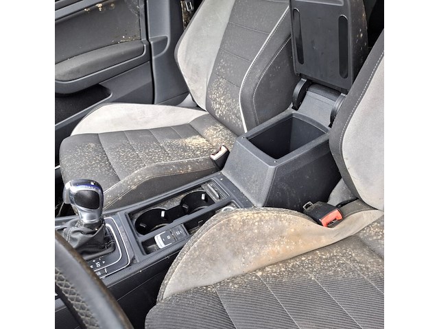 Schade auto, volkswagen, golf, 2.0 tsi r 4motion, 2014 - afbeelding 28 van  63
