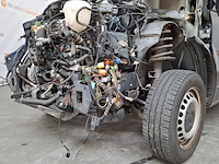 Schade auto, volkswagen, transporter - afbeelding 7 van  47