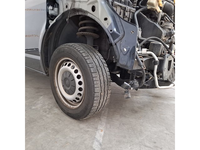 Schade auto, volkswagen, transporter - afbeelding 8 van  47