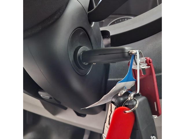 Schade auto, volkswagen, transporter - afbeelding 27 van  47