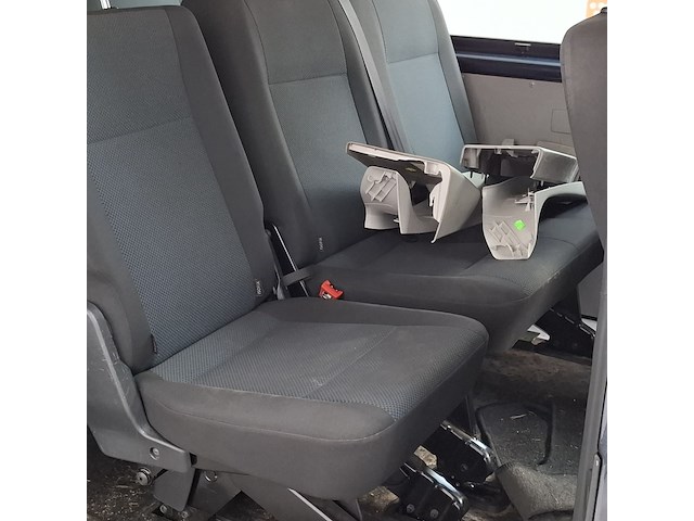 Schade auto, volkswagen, transporter - afbeelding 33 van  47